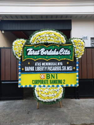 Papan Bunga Duka di Dokiri